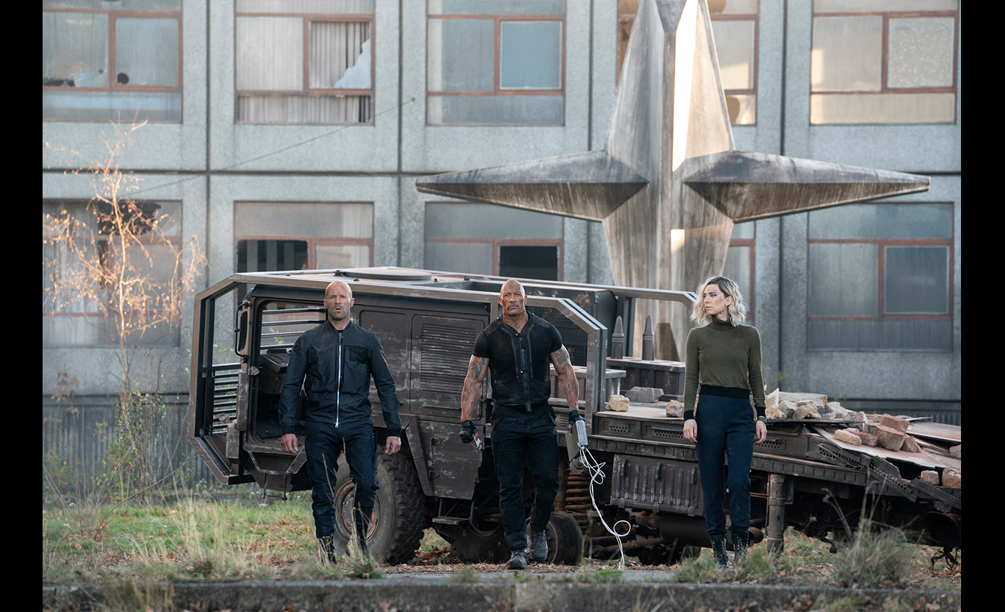 DStv - Hoje é dia de Velocidade Furiosa: Hobbs & Shaw!!! 🤩